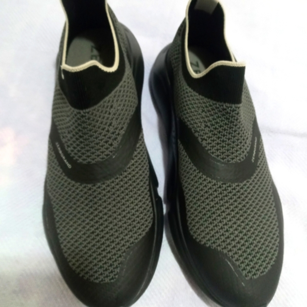 Brand new size 8 Zero Grand women comfortable sneakers. $40 or best offer.